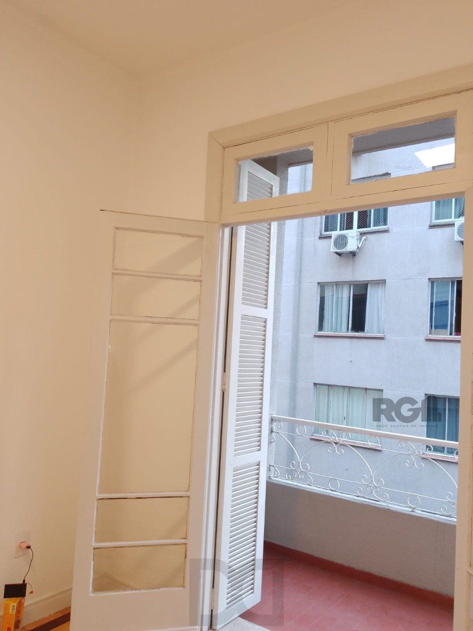 Raridade, apartamento 3 dormitórios,reformado, desocupado,no Centro — foto 2