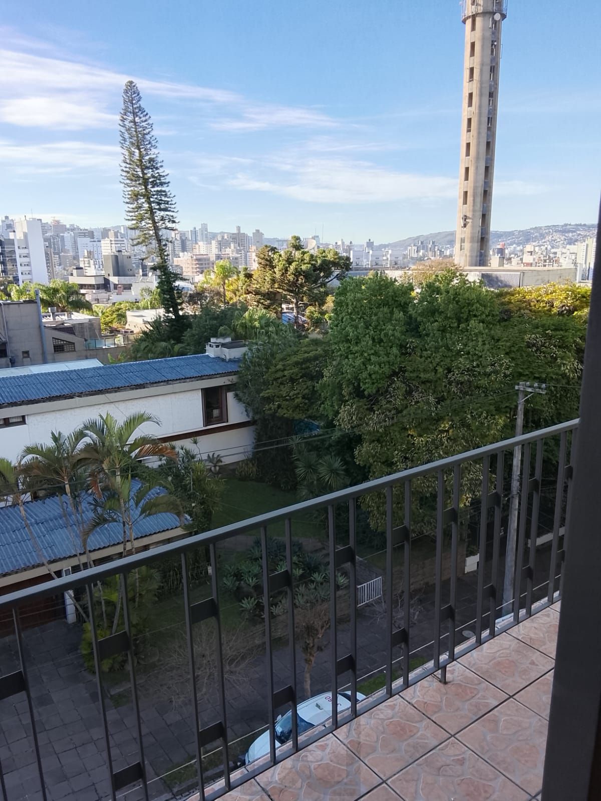 Oportunidade Única! Apartamento Semimobiliado de 3 Quartos e 1 Suíte Região Nobre em Porto Alegre — foto 41