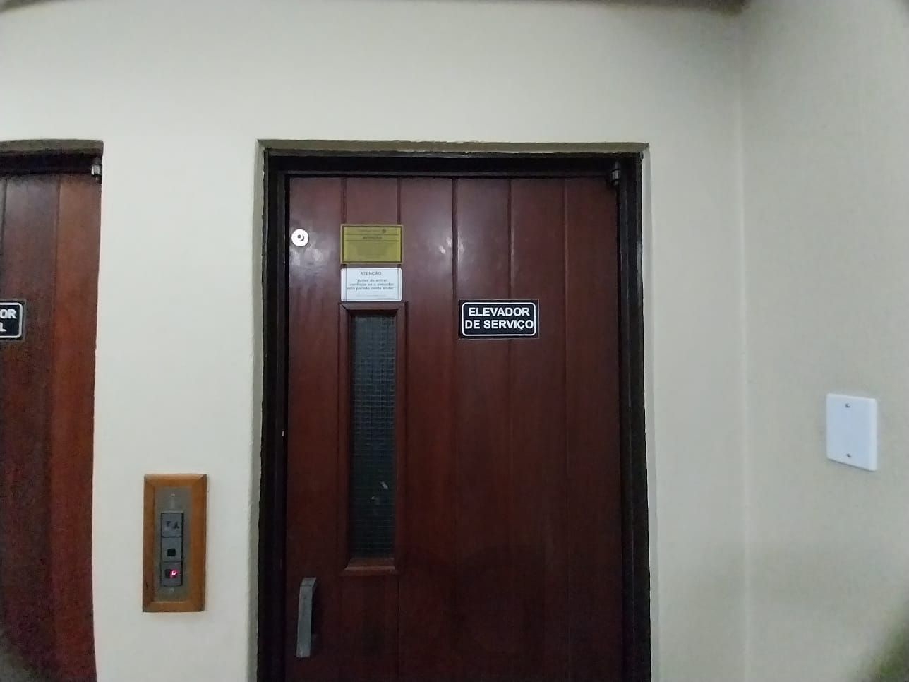 Oportunidade Excelente Apartamento 1D Mobiliado 2 piso com elevador Cidade Baixa. — foto 59