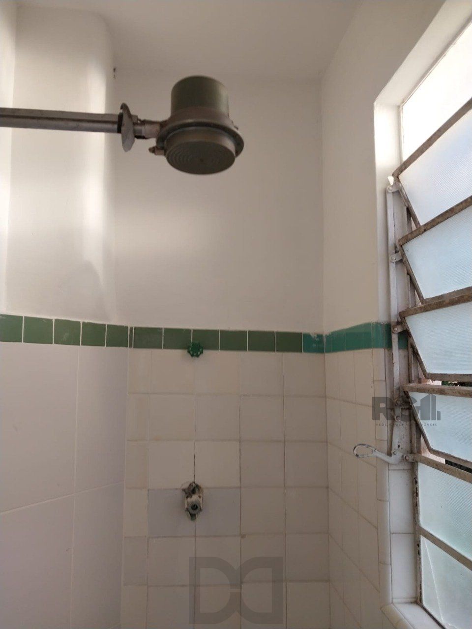 Excelente apartamento 3 dormitório, com Box escriturado - Bairro Santana. Preço Atrativo. — foto 18