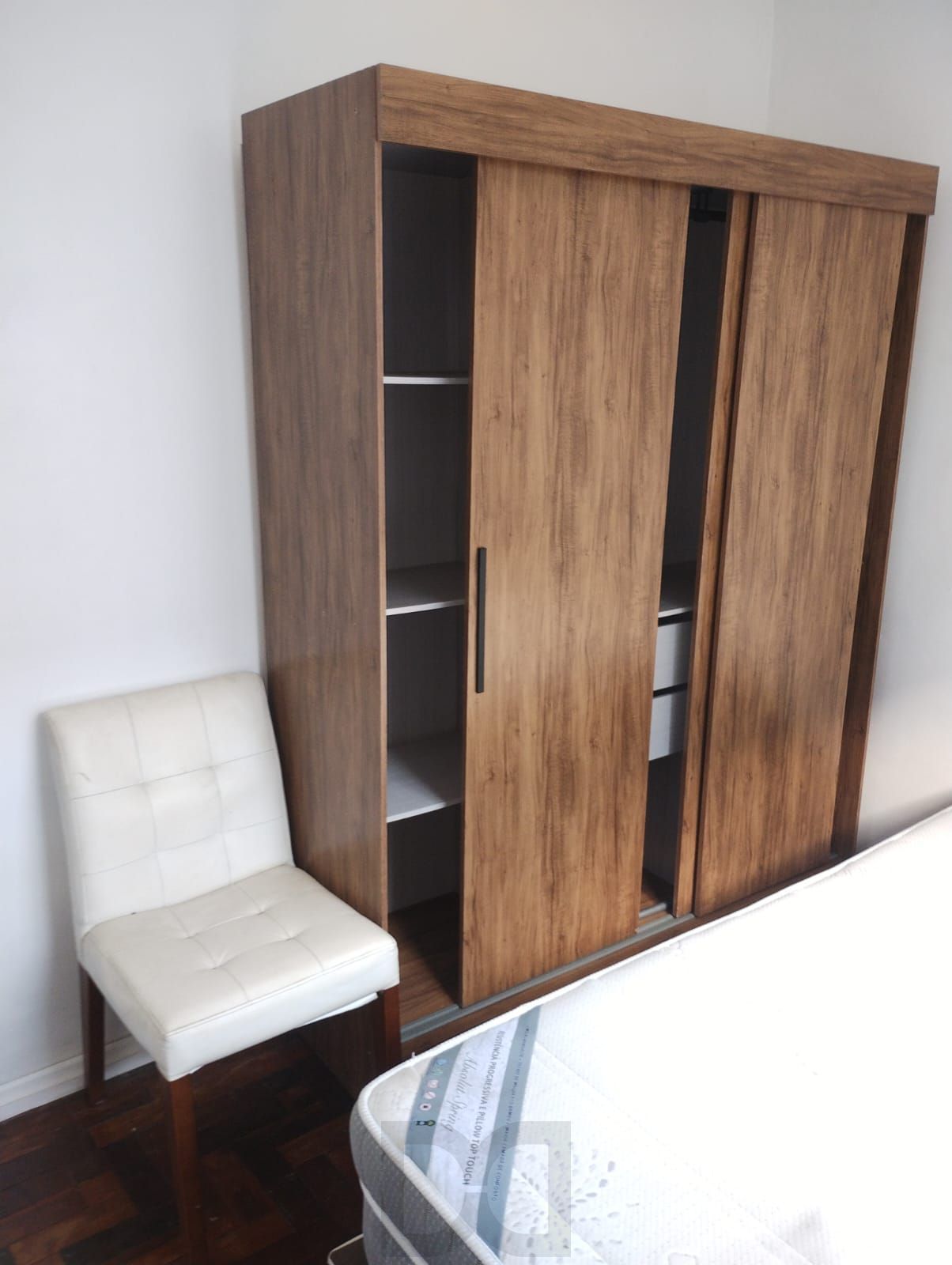 Compre 1 quarto, próximo Protásio Alves,com box rotativo — foto 2
