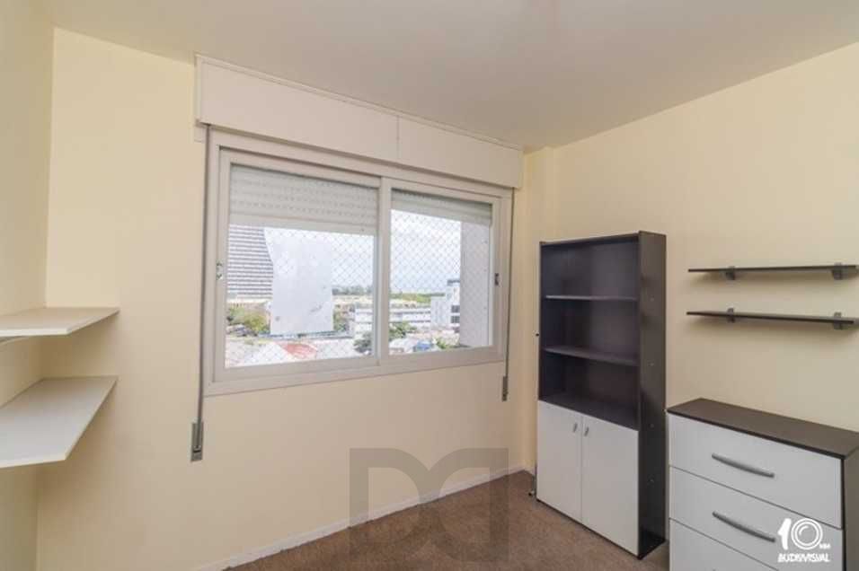Excelente apartamento, 1D. Centro Histórico, de frente, andar alto. — foto 19