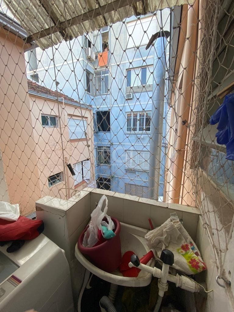 Apartamento 1 Dormitório,na José do Patrocinio, Cidade Baixa / sem elevador — foto 6