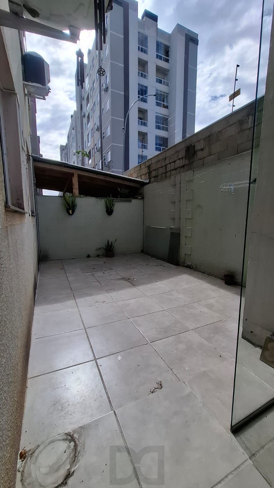 Apto Térreo 2 pátios 2D (1Suíte) - São Sebastião - Porto Alegre — foto 11