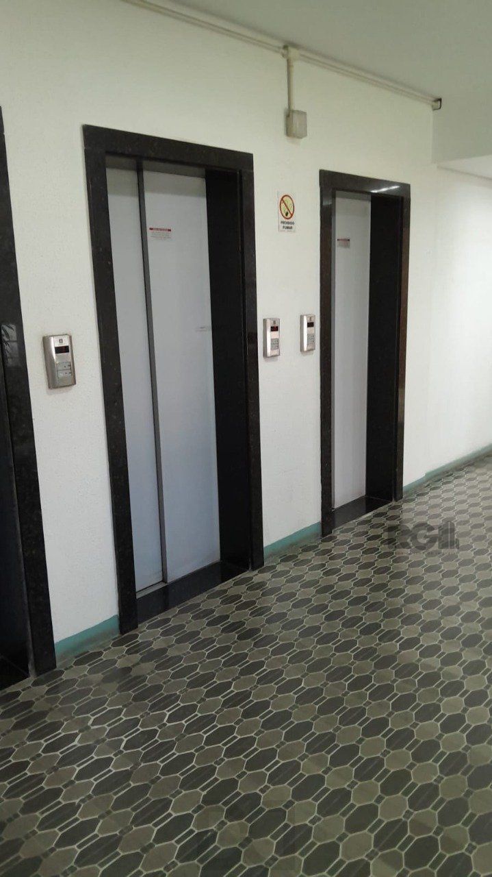 Apartamento 2 Dormitórios, Rua Andrade Neves,Bairro Centro Histórico — foto 8