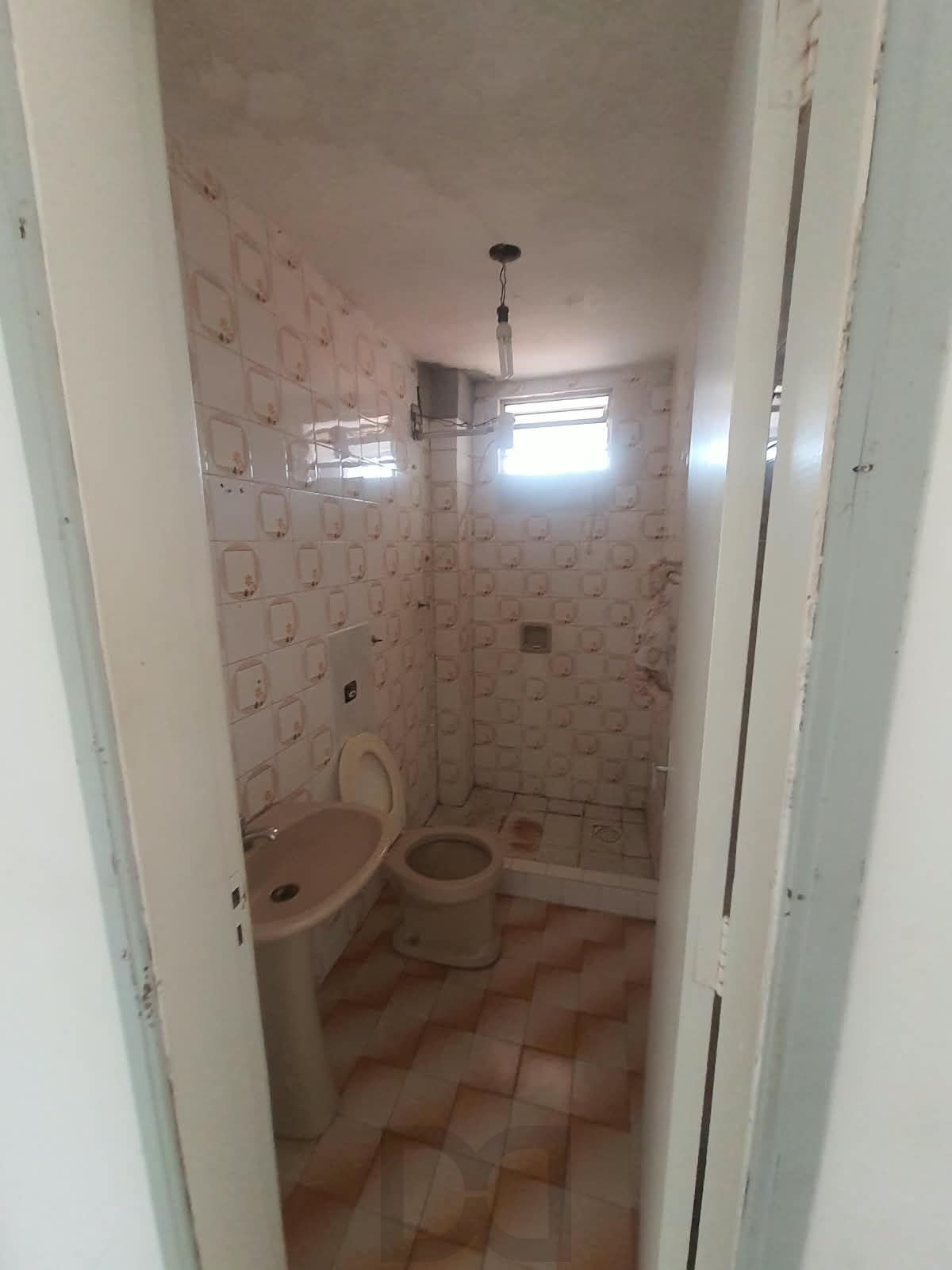 Oportunidade apto 1D com Box e 2 sacadas em Petrópolis - Porto Alegre — foto 25