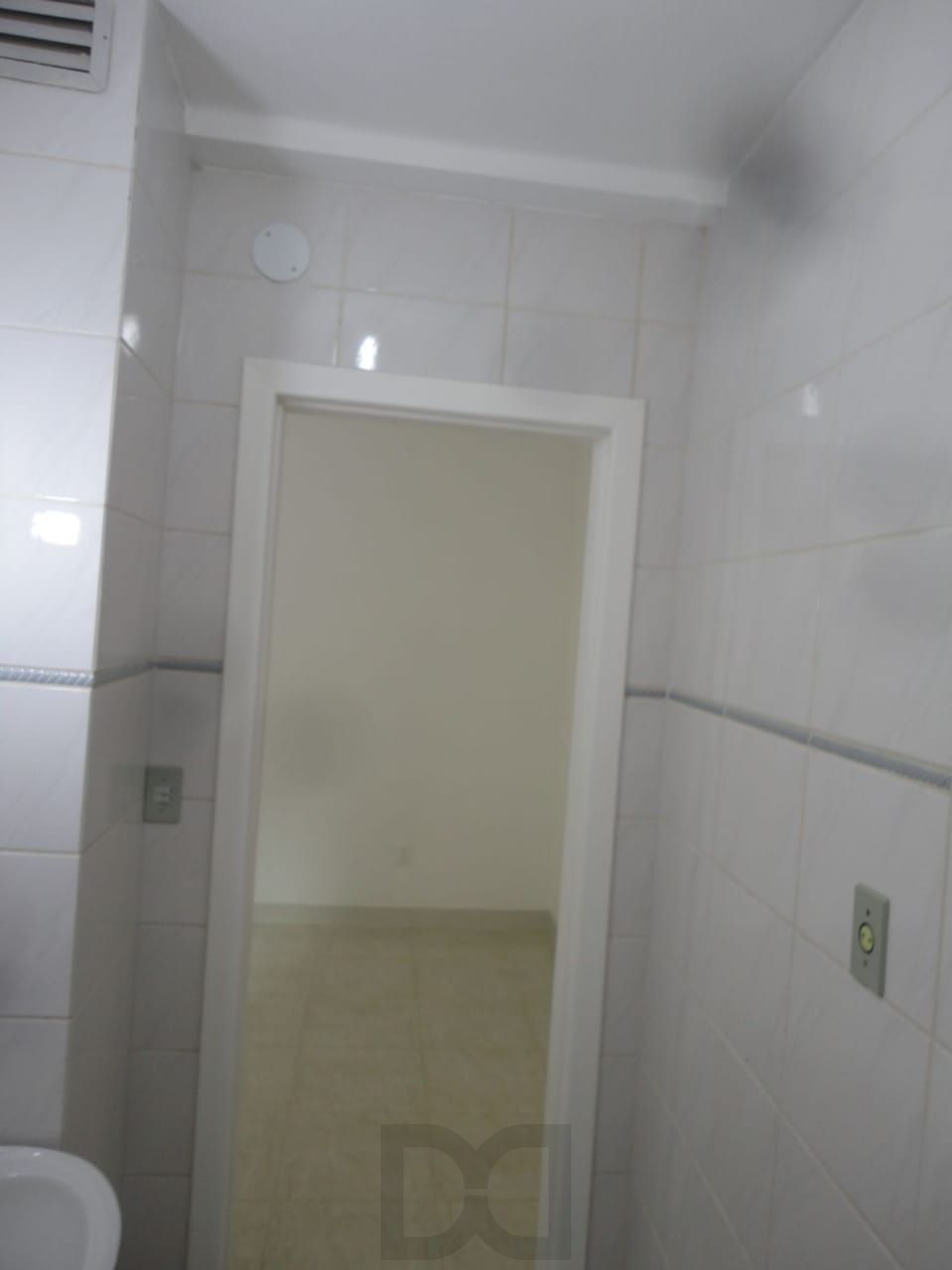 JK recém reformado, 2 piso, elevador, andradas esquina com Bento Martins, centro histórico — foto 17