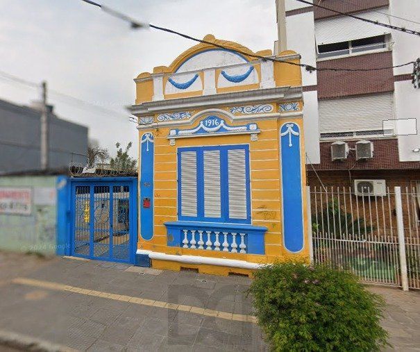 Compre propriedade para fins residenciais e comerciais localizada na rua Joaquim Nabuco — foto 1