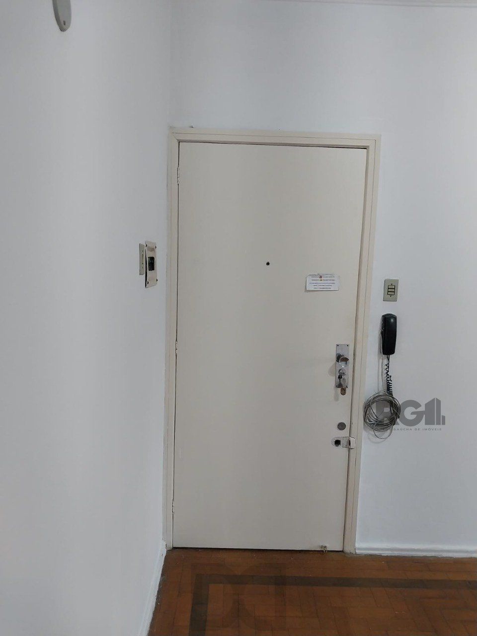 Excelente apartamento 3 dormitório, com Box escriturado - Bairro Santana. Preço Atrativo. — foto 4