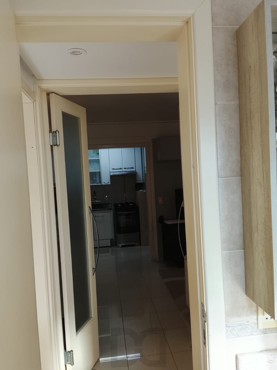 Excelente 2D C/Suíte e vaga coberta Três Figueiras - Porto Alegre — foto 40