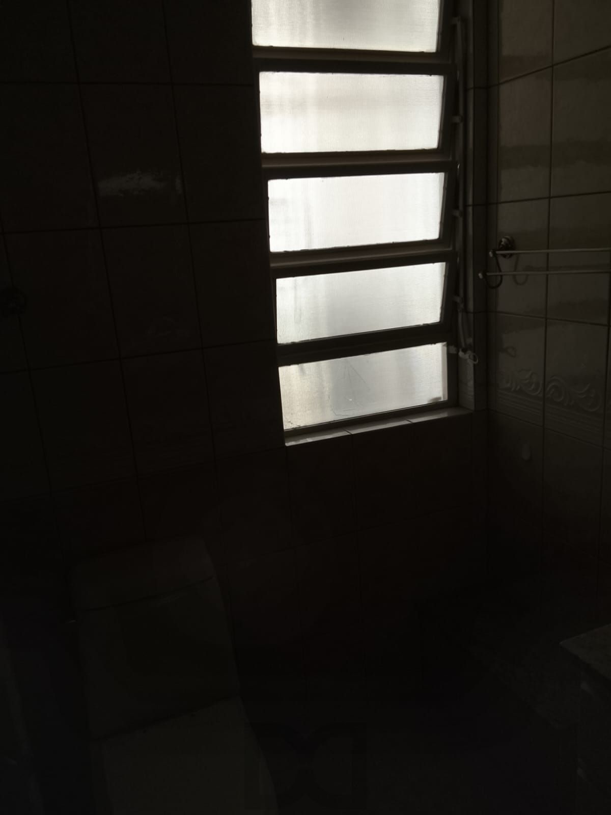 Oportunidade Única! Apartamento Semimobiliado de 3 Quartos e 1 Suíte Região Nobre em Porto Alegre — foto 27