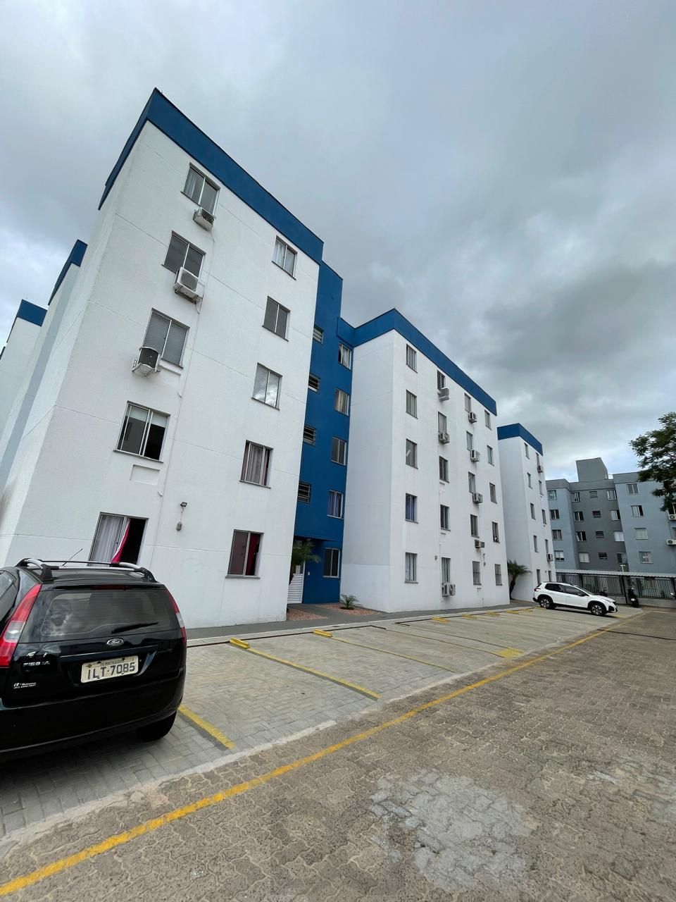 Oportunidade para INVESTIDORES, 2D/vaga + peças + Cond. boa infraestrutura Preço Atrativo - Locado — foto 2