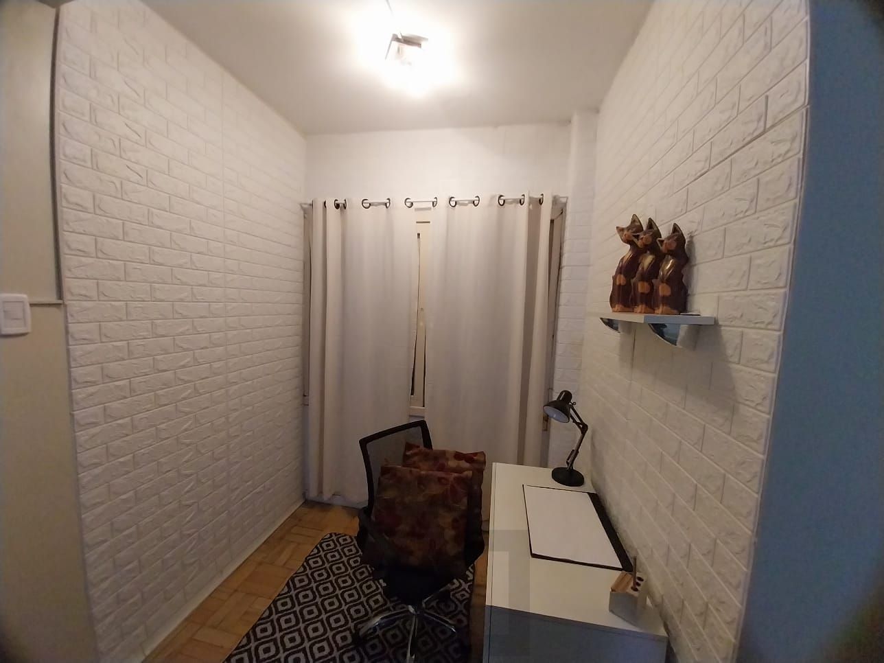 Oportunidade Excelente Apartamento 1D Mobiliado 2 piso com elevador Cidade Baixa. — foto 10