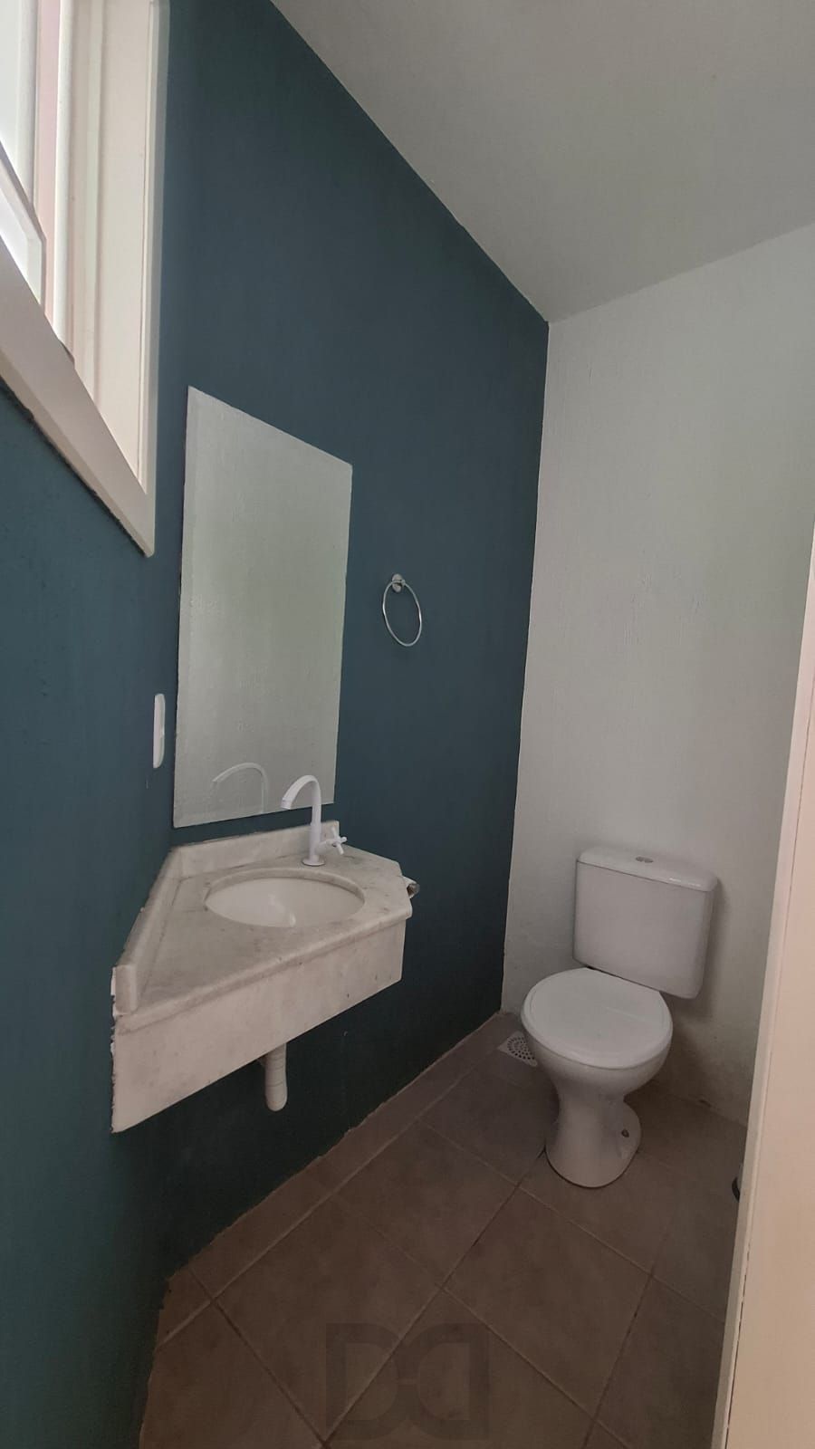 Excelente Casa / Sobrado na Zona Sul - Guarujá - Porto Alegre - preço competitivo! — foto 5