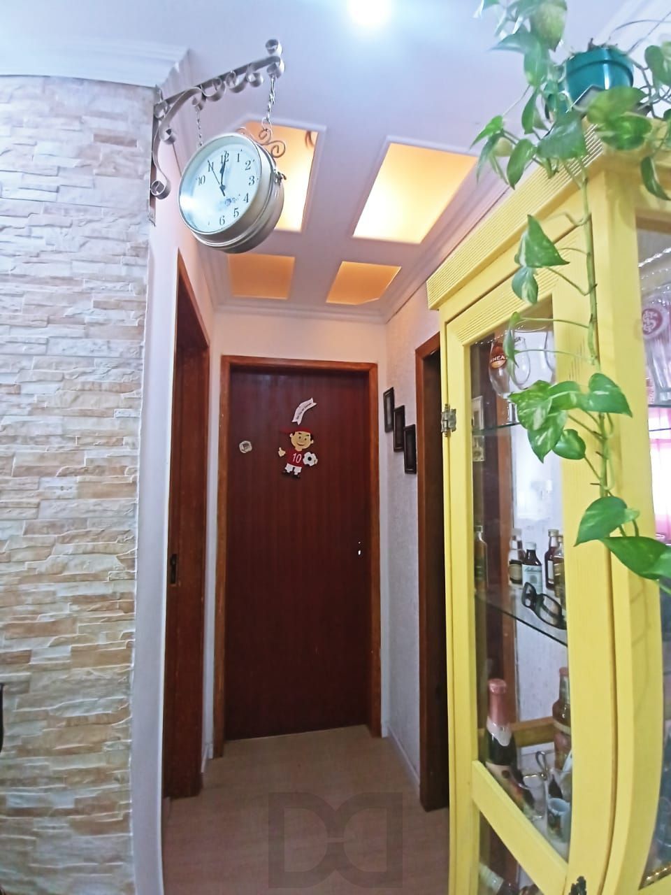 Apartamento com 2 Quartos,com box,no Bairro Humaitá — foto 26