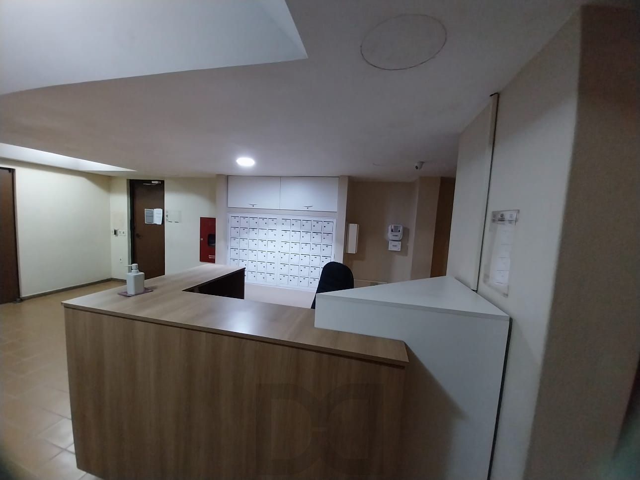 Excelente apartamento, Centro Histórico, de frente, andar alto. — foto 3
