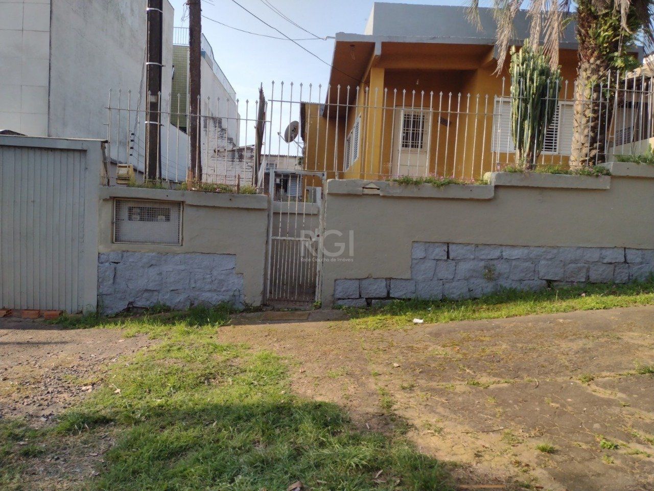 Casa para Venda, 250m², 4 dormitórios, sendo 1 suite, 10 vagas , Vila Jardim — foto 1