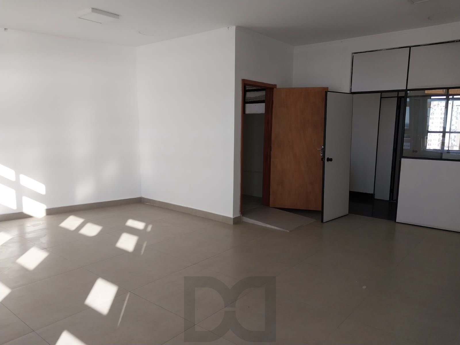 Excelente 3 salas conjugadas 169,9 m² Centro Porto Alegre — foto 19