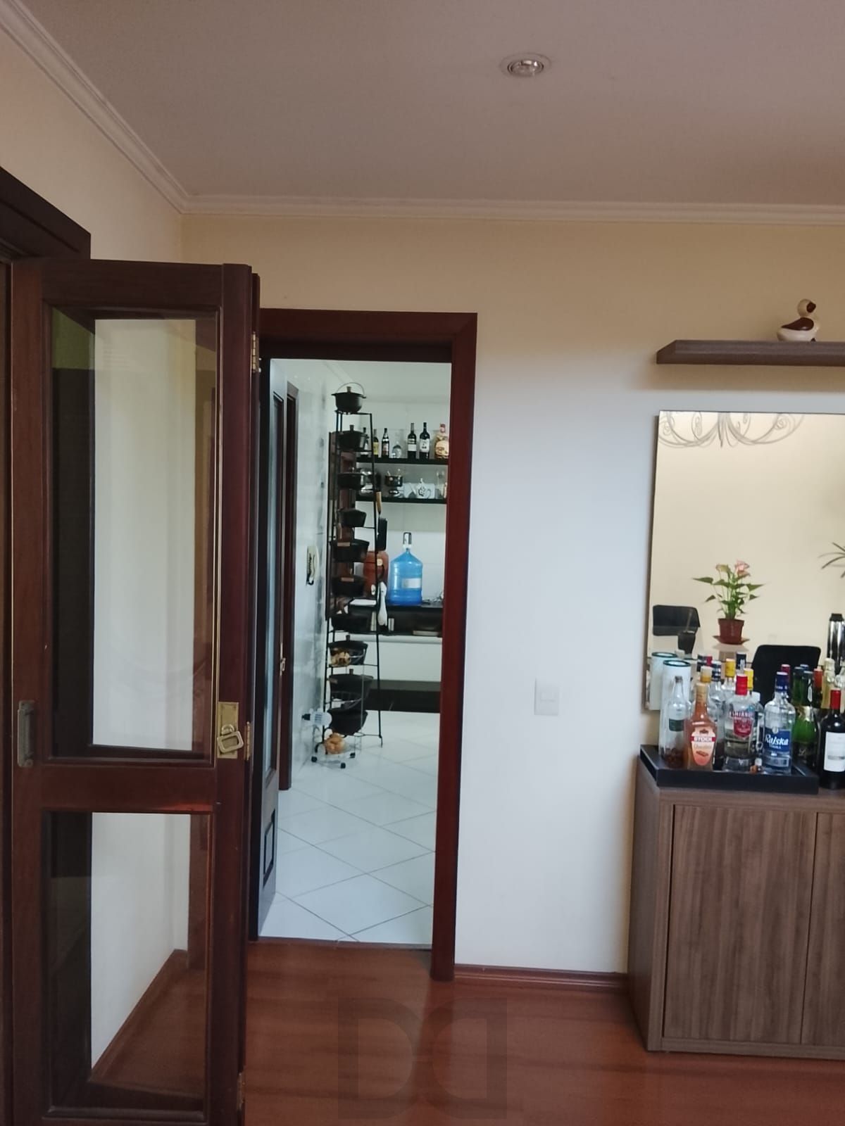 CASA / SOBRADO 5D e 10 vagas 3 Banheiros - Pátio enorme c/ Jacuzi e Pergolado - Living 3 ambientes - Sta Teresa — foto 17