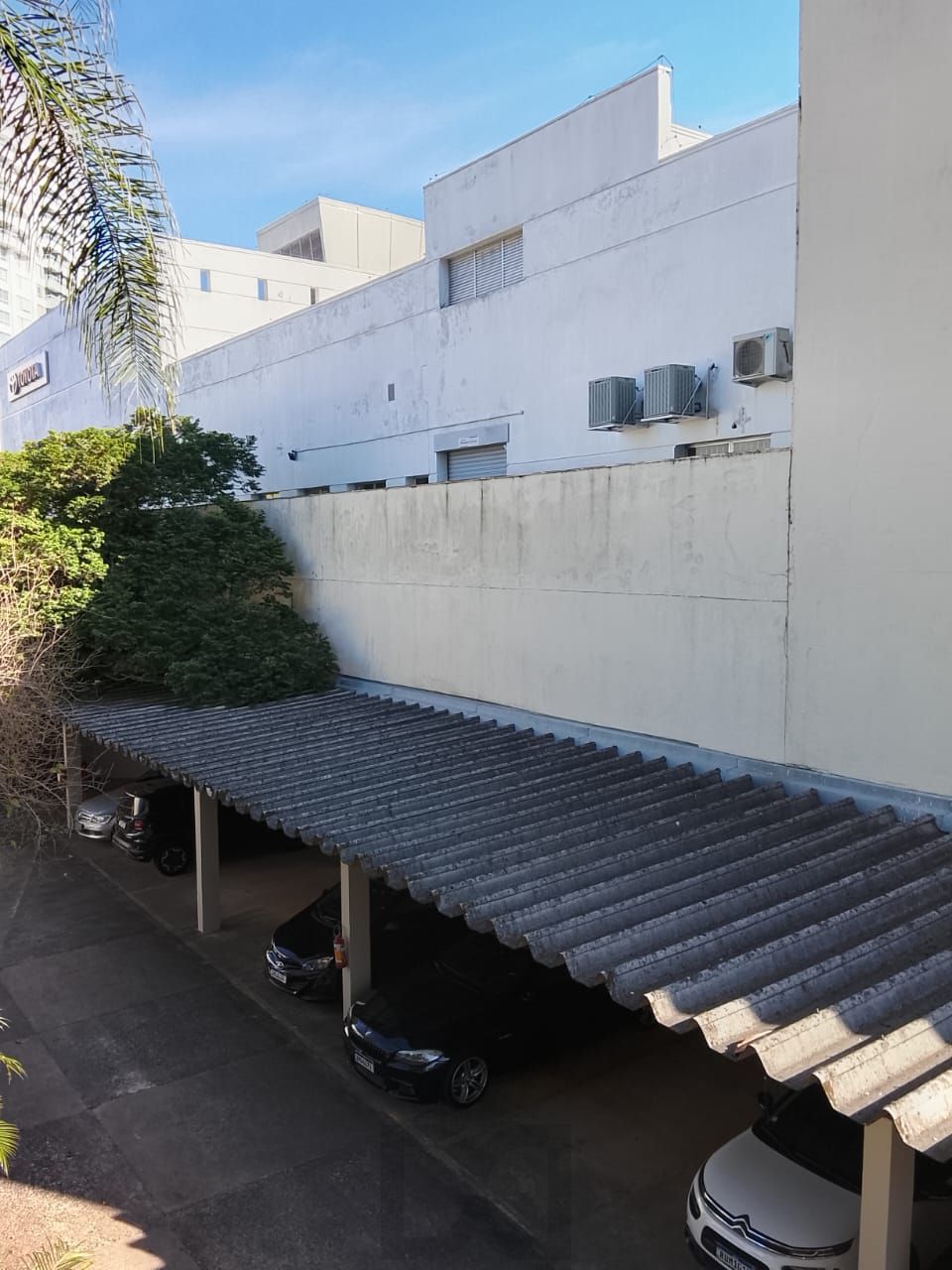 Excelente 2D C/Suíte e vaga coberta Três Figueiras - Porto Alegre — foto 35