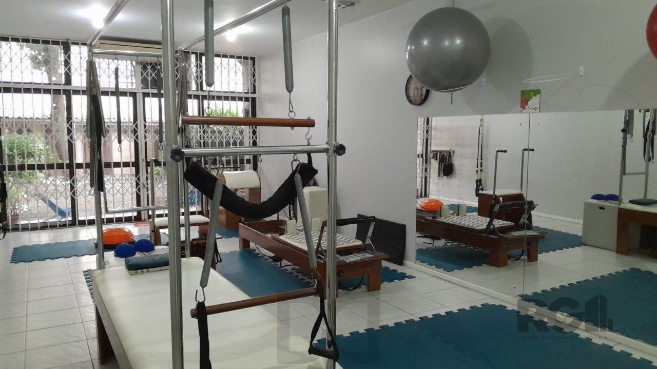 Sala térrea,com 78 m2 de pátio,com 200,98m2,na Lima e Silva — foto 6