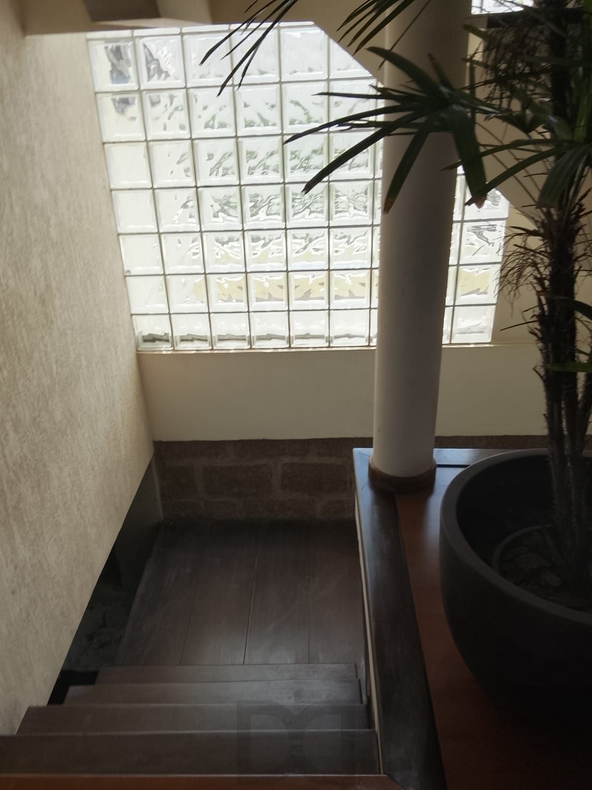 CASA / SOBRADO 5D e 10 vagas 3 Banheiros - Pátio enorme c/ Jacuzi e Pergolado - Living 3 ambientes - Sta Teresa — foto 47