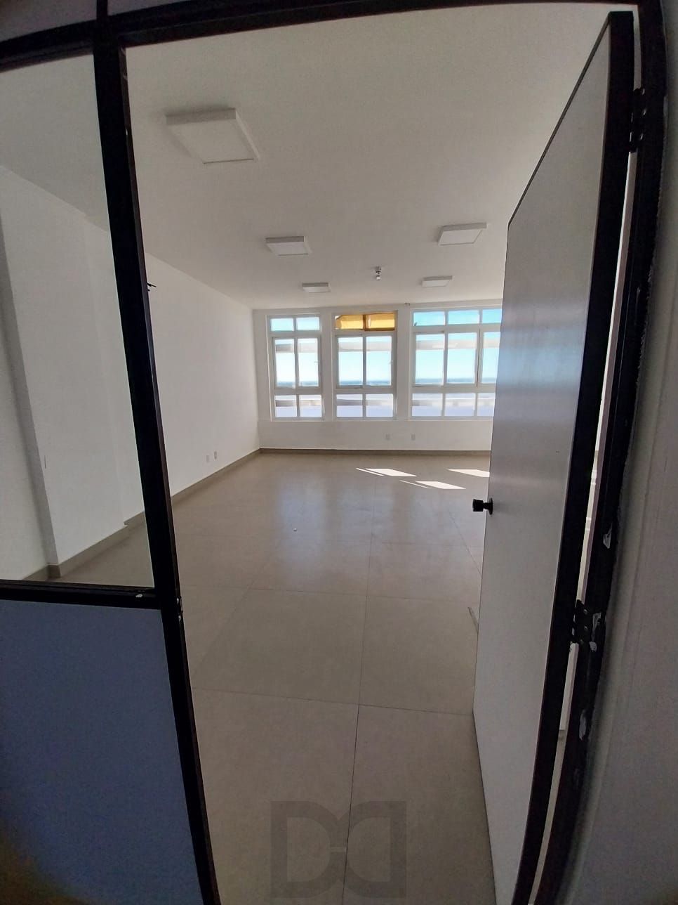 Excelente 3 salas conjugadas 169,9 m² Centro Porto Alegre — foto 28