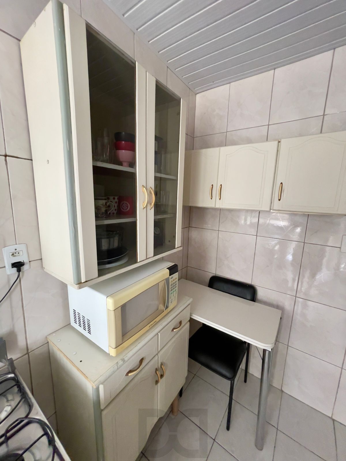 JKZÃO SALA QUARTO CONJUGADOS, COZINHA COM ÁREA DE SERVIÇO E BANHEIRO, C. BAIXA Porto Alegre — foto 23