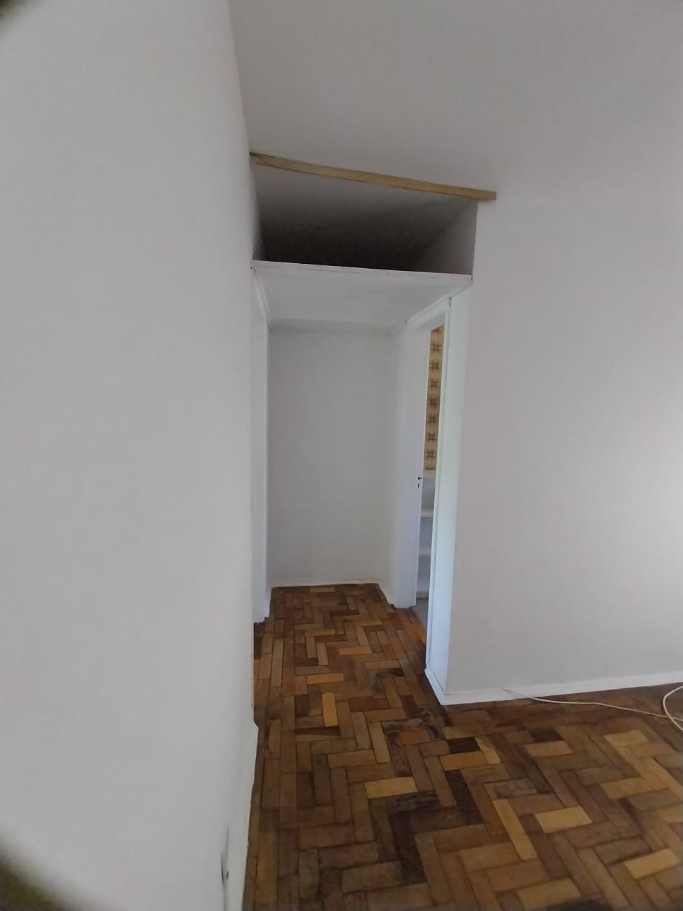 Apto 1D desocupado com BOX no Humaitá P. Alegre, Preço Atrativo — foto 24
