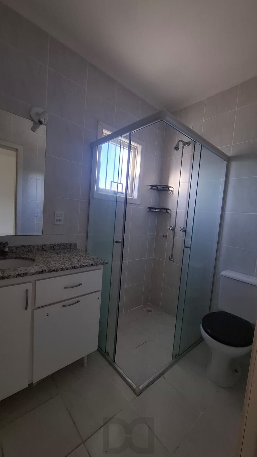 Excelente Casa / Sobrado na Zona Sul - Guarujá - Porto Alegre - preço competitivo! — foto 18