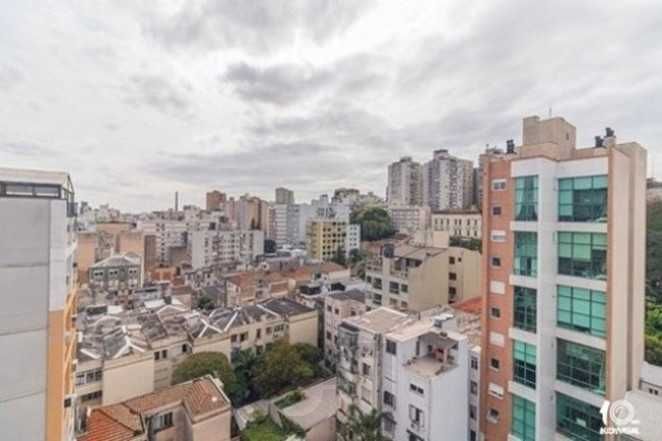 Excelente apartamento, 1D. Centro Histórico, de frente, andar alto. — foto 23