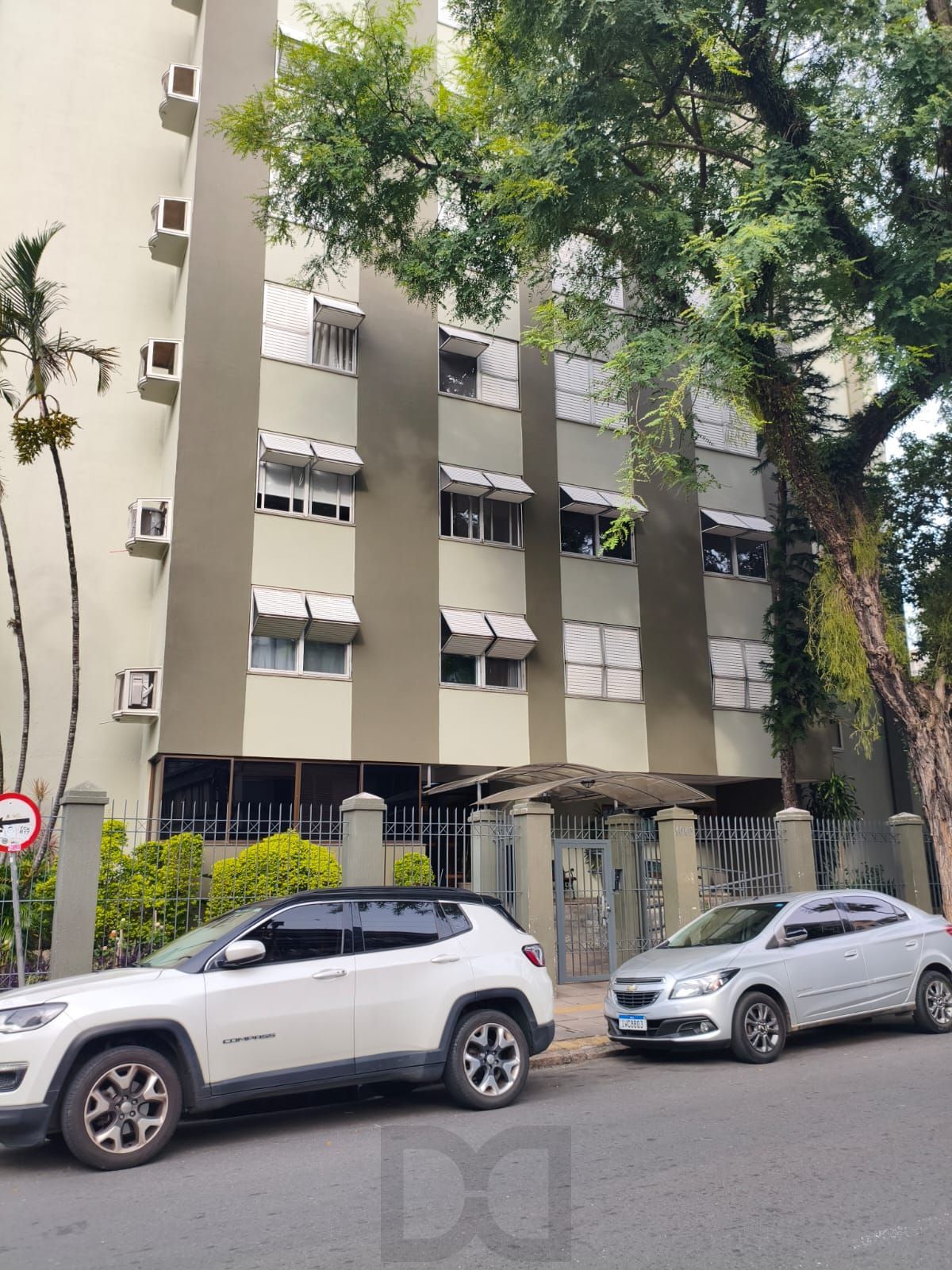 Oportunidade 2D, 2 Banheiros - Cidade Baixa - Porto Alegre - Preço Atrativo — foto 3