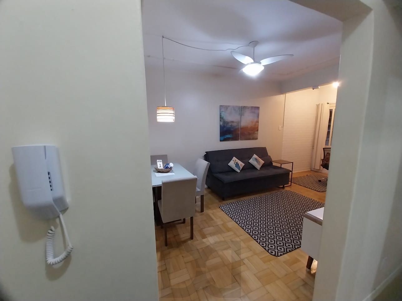 Oportunidade Excelente Apartamento 1D Mobiliado 2 piso com elevador Cidade Baixa. — foto 2
