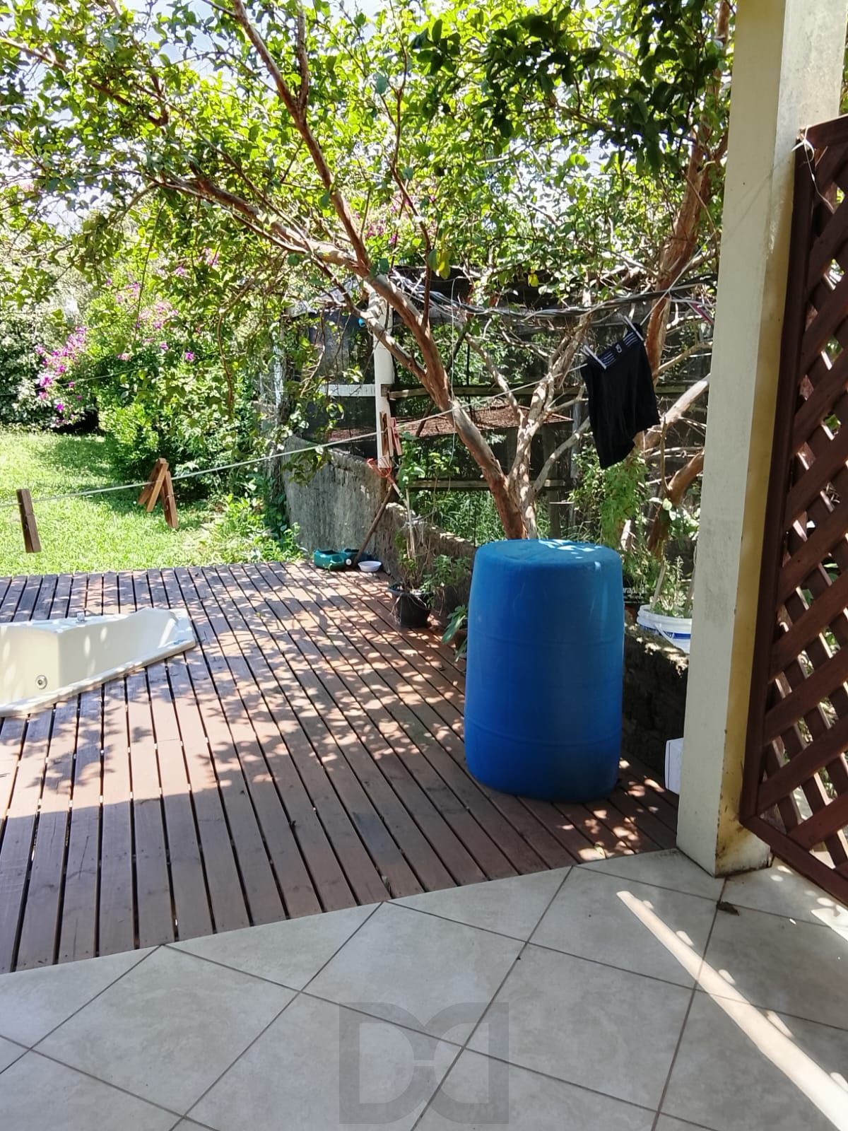 CASA / SOBRADO 5D e 10 vagas 3 Banheiros - Pátio enorme c/ Jacuzi e Pergolado - Living 3 ambientes - Sta Teresa — foto 84