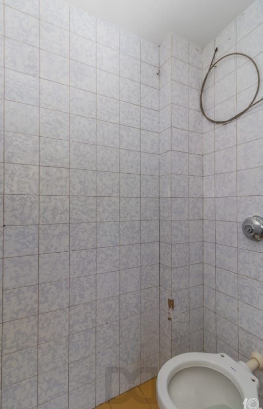 Belo e Amplo apartamento de 2 dormitórios na Cidade Baixa - Preço atrativo. — foto 14