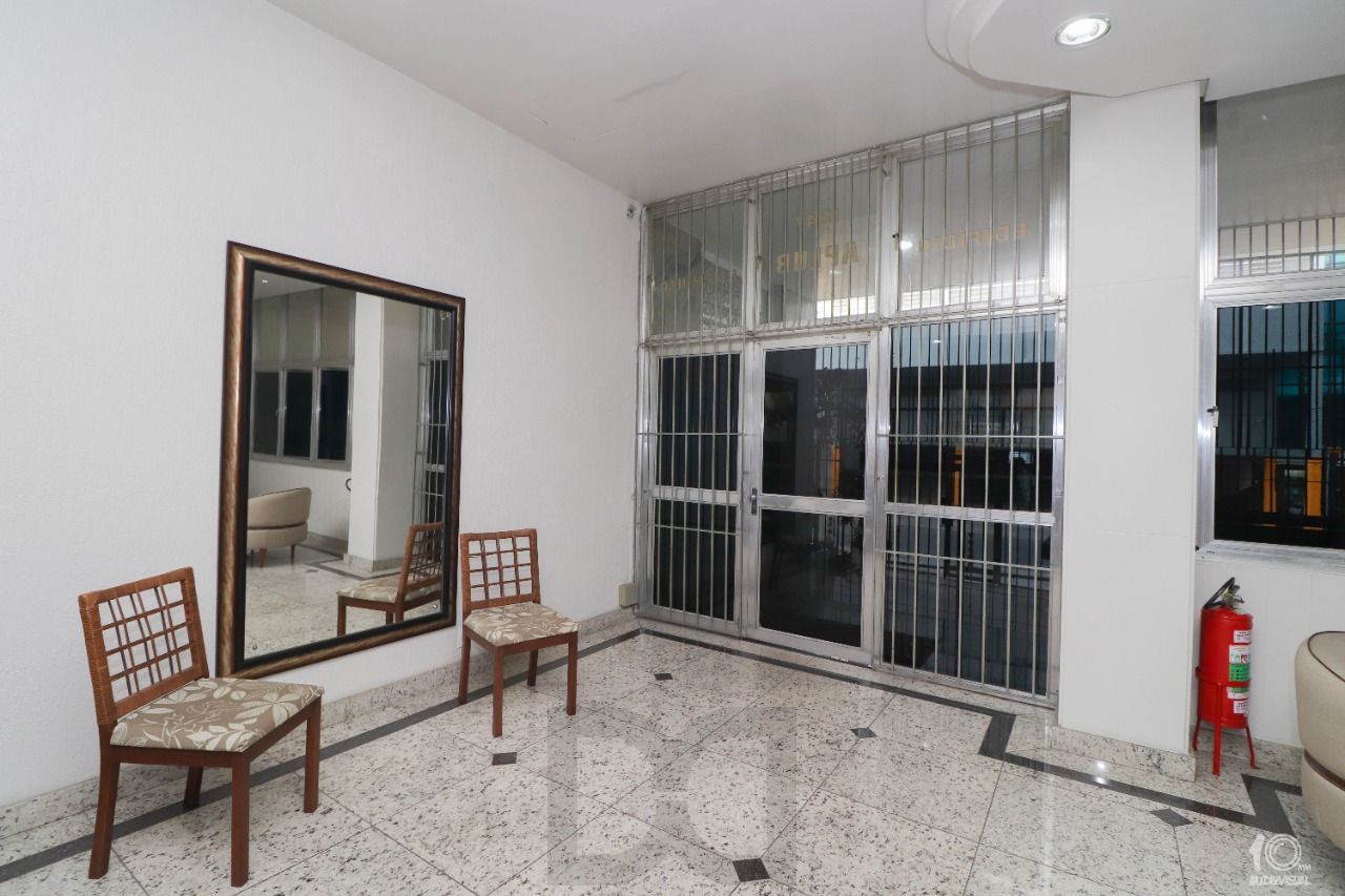 Apto Amplo 3D, 2VC, demais peças. Riachuelo Centro Porto Alegre Preço Atrativo. — foto 4