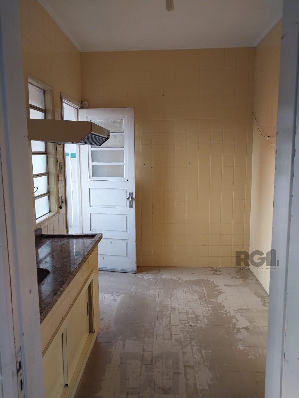 Excelente apartamento 3 dormitório, com Box escriturado - Bairro Santana. Preço Atrativo. — foto 13