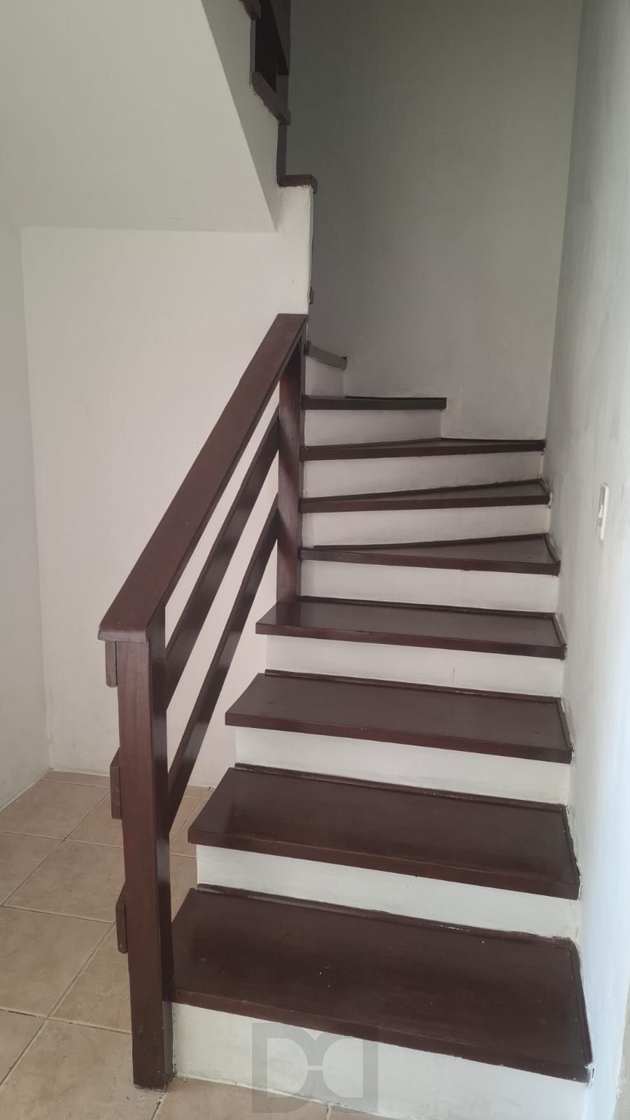 Excelente Casa / Sobrado na Zona Sul - Guarujá - Porto Alegre - preço competitivo! — foto 17