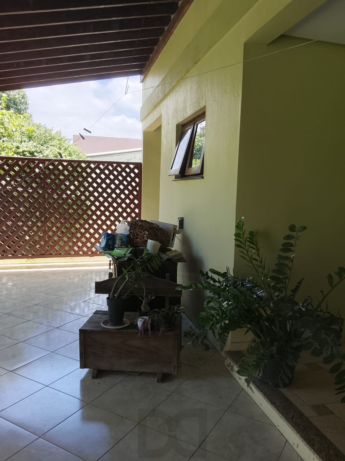 CASA / SOBRADO 5D e 10 vagas 3 Banheiros - Pátio enorme c/ Jacuzi e Pergolado - Living 3 ambientes - Sta Teresa — foto 42