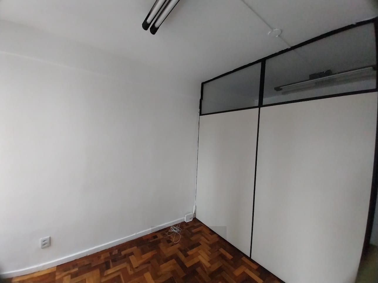 Oportunidade Sala Comercial Centro Frente andar Alto, Preço ATRATIVO. — foto 35