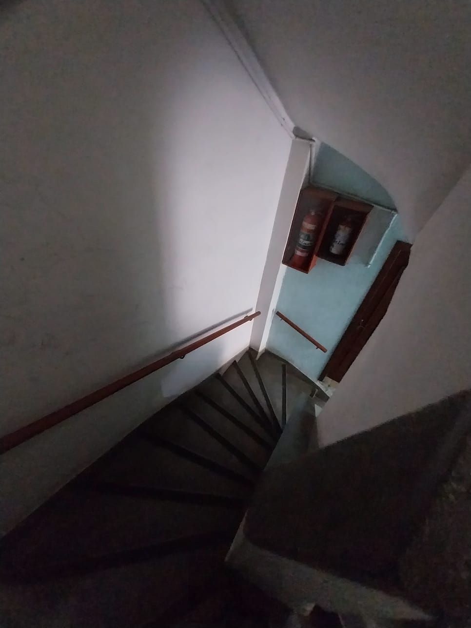JK recém reformado, 2 piso, elevador, andradas esquina com Bento Martins, centro histórico — foto 35
