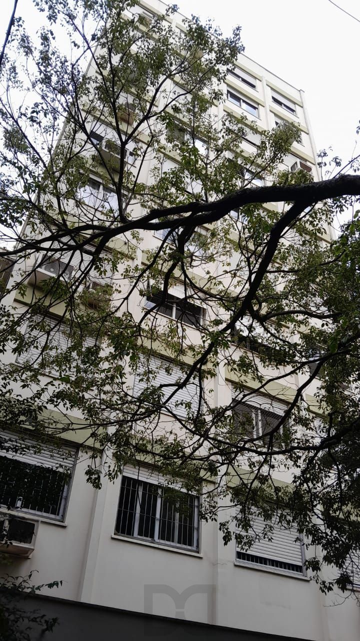 1 quarto,na andré da rocha,com elevador,ótima conservação — foto 1