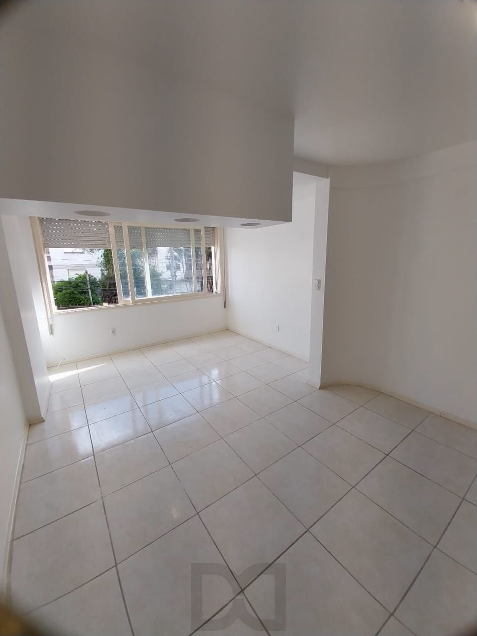 JK na Cidade Baixa, 2 piso, elevador, Preço atrativo. — foto 22