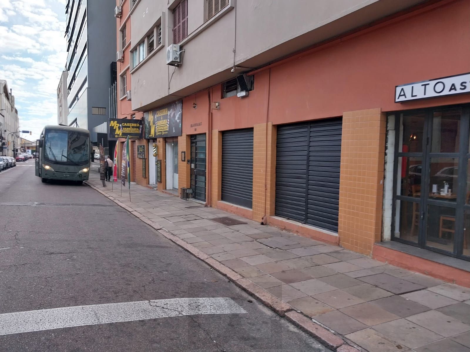 JK recém reformado, 2 piso, elevador, andradas esquina com Bento Martins, centro histórico — foto 3
