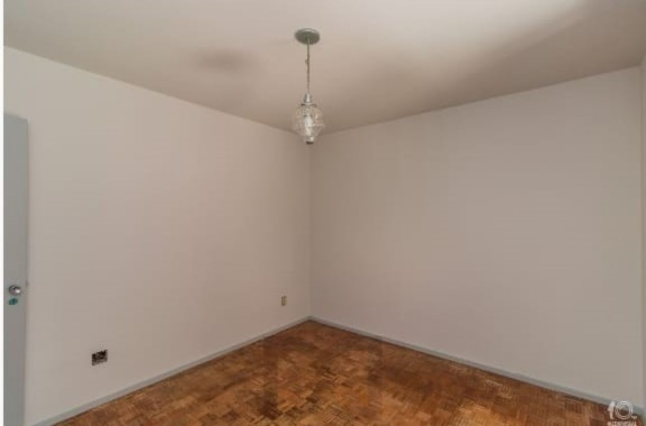 Belo e Amplo apartamento de 2 dormitórios na Cidade Baixa - Preço atrativo. — foto 3