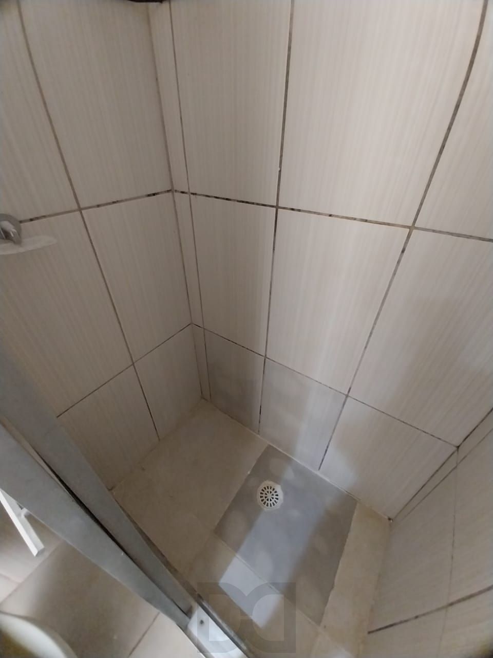 JK na Cidade Baixa, 2 piso, elevador, Preço atrativo. — foto 33