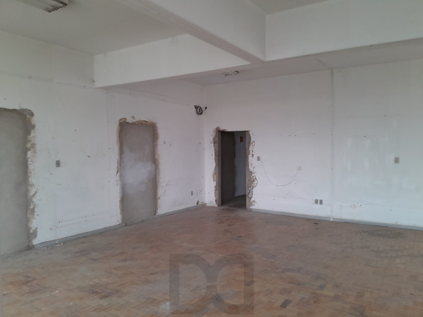 Salas com meio andar,para empresas ou órgãos públicos com 262,41m2 ,Centro — foto 10