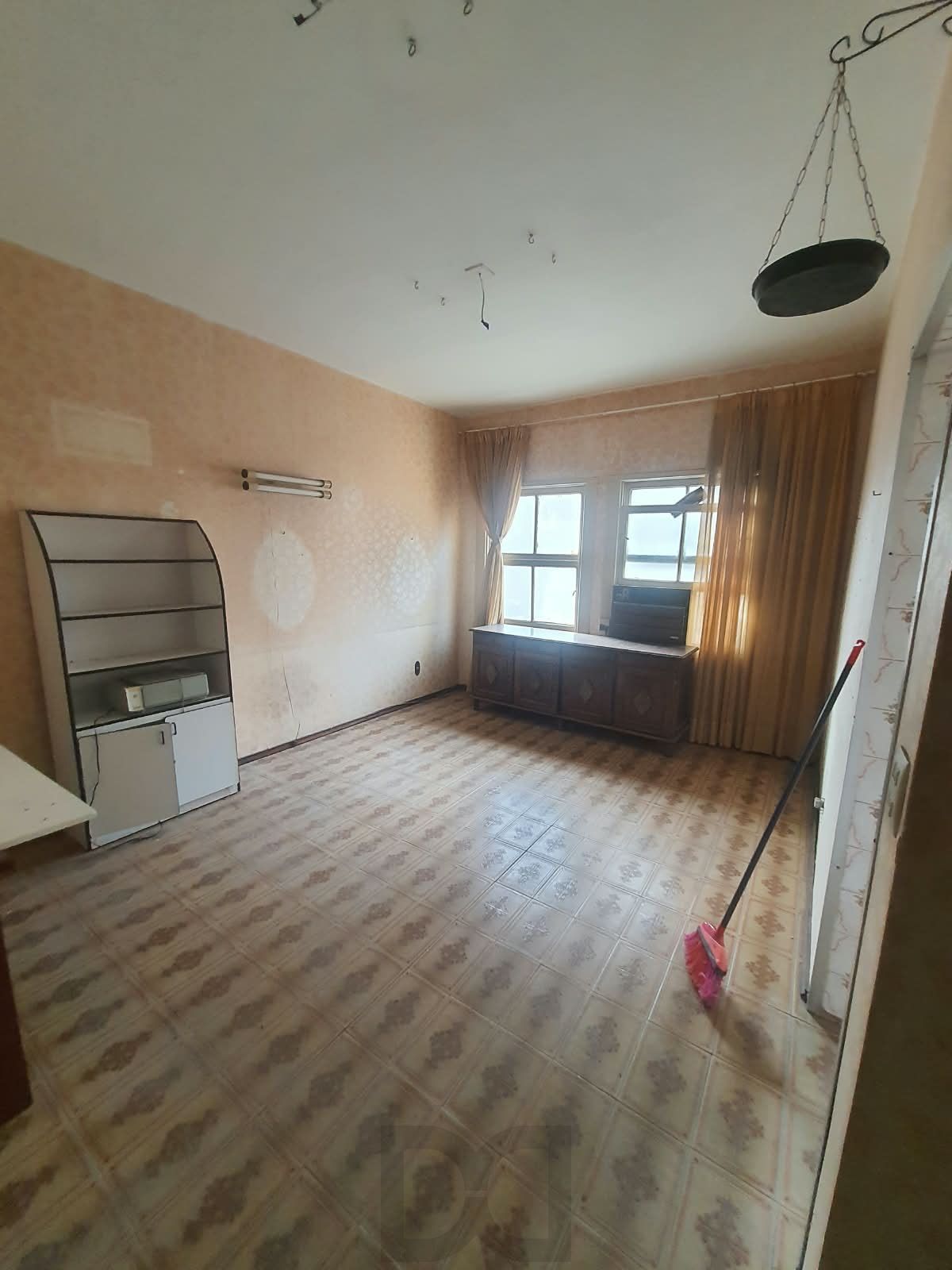 Conjunto comercial com Hall, 2 salas, sacada e Banheiro na Salgado filho - Centro Histórico! — foto 23