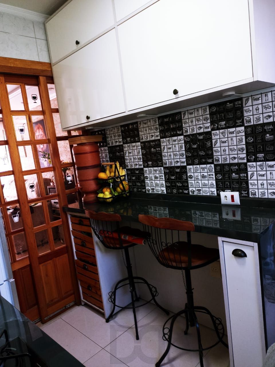 Apartamento com 2 Quartos,com box,no Bairro Humaitá — foto 30