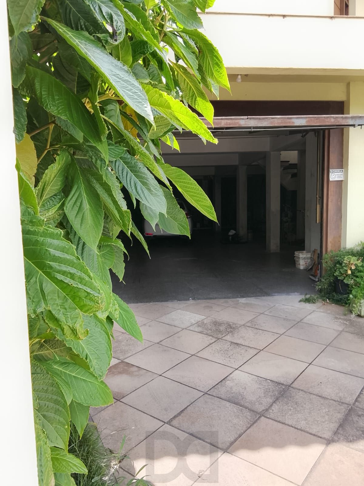 CASA / SOBRADO 5D e 10 vagas 3 Banheiros - Pátio enorme c/ Jacuzi e Pergolado - Living 3 ambientes - Sta Teresa — foto 7
